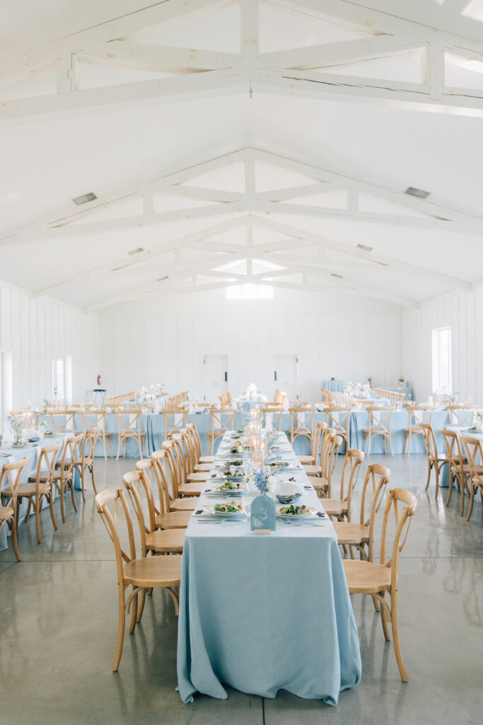 Romantic Magnolia Hill Farm wedding. Columbus Ohio Wedding venues